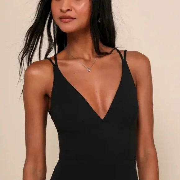 Lulu's Black Backless Mermaid Maxi Dress - Picture 4 of 4